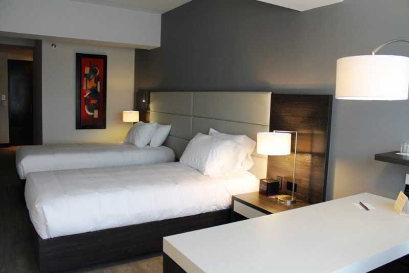 NH Bogota Urban 26 Royal Hotel Kültér fotó