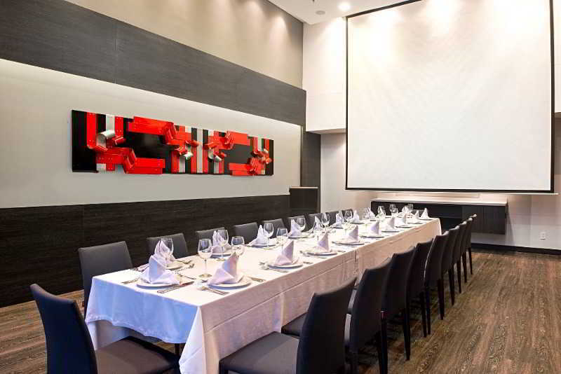 NH Bogota Urban 26 Royal Hotel Kültér fotó